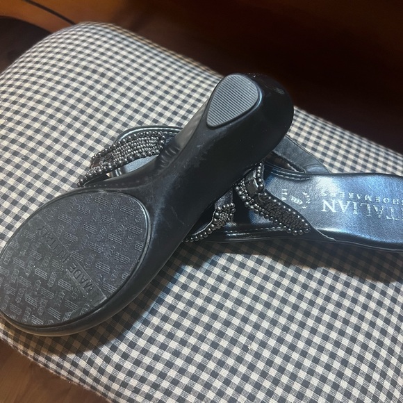 Italian shoemakers wedge sandals - Picture 4 of 8